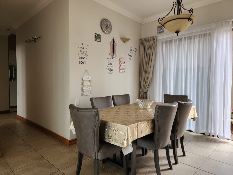 3 Bedroom Property for Sale in Xanadu Nature Estate North West